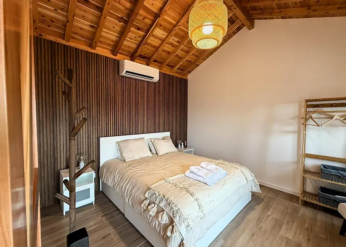 Baía Canas House - * Porto Martins