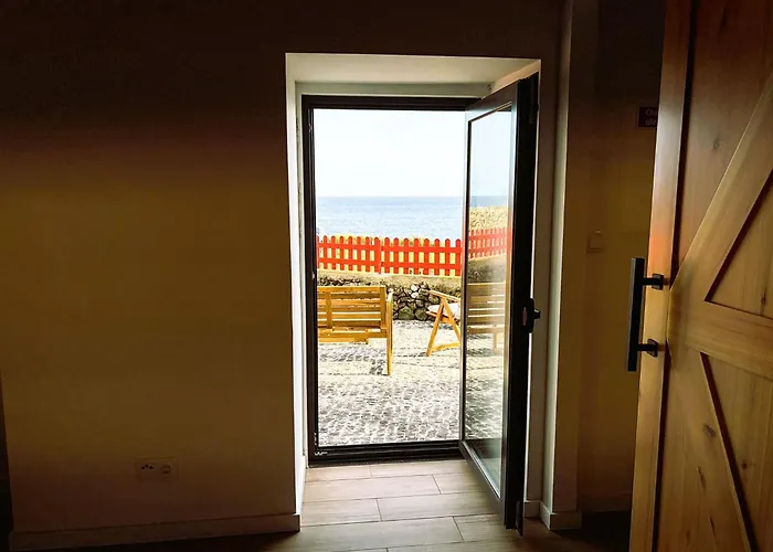 Baia Canas House - * Porto Martins