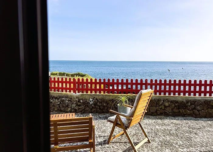 Baia Canas House - *